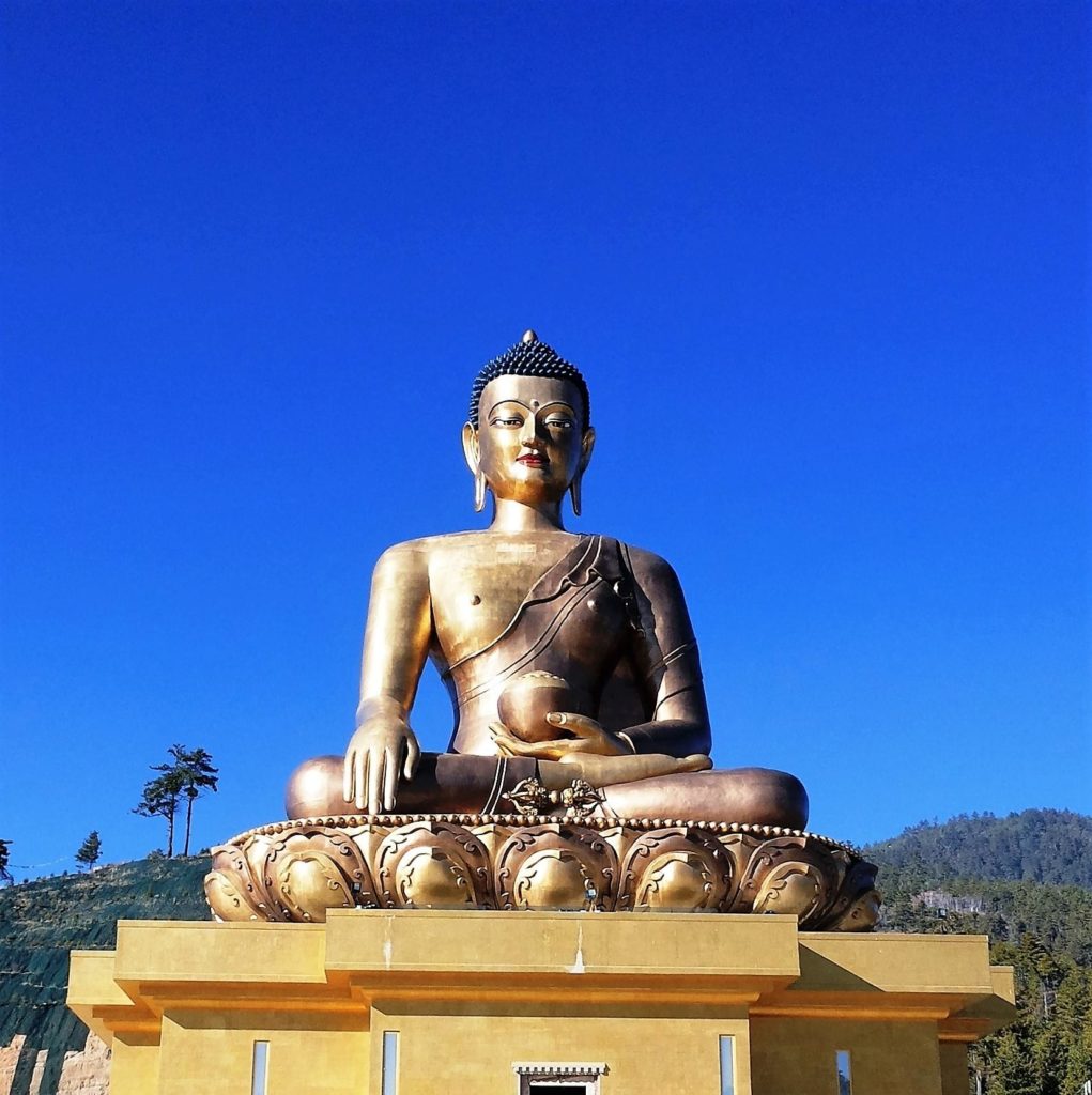 Como a chegada ao Thimbu Butão é por Paro, o caminho até Thimphu é, normalmente, a sua primeira impressão do país.