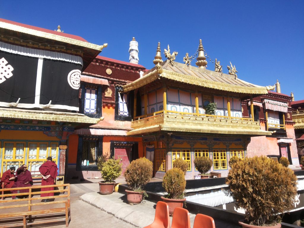 Nepal, Tibet e Butão. Templo em Lhasa, Tibet. Travel Brazil.