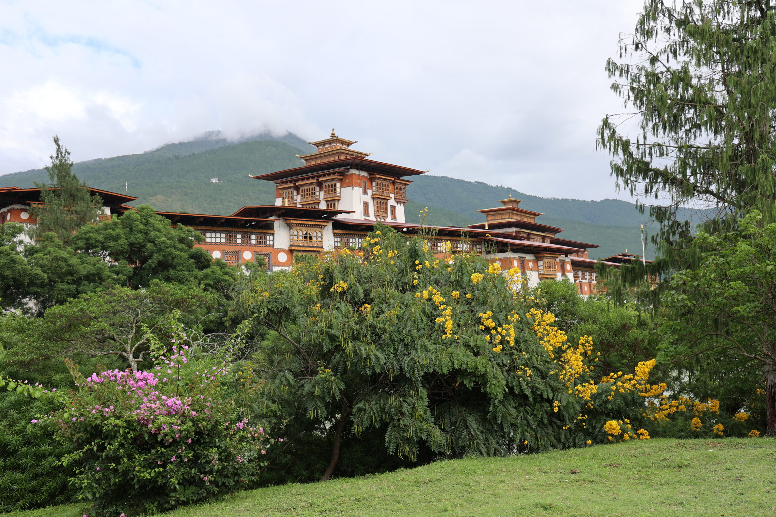 Nepal, Tibete e Butão com Extensão em Pequim: Uma Aventura Única